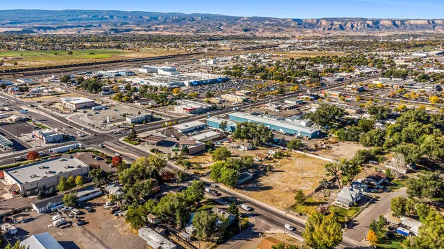 $315,900 | 511 29 Road, Grand Junction, CO 81501