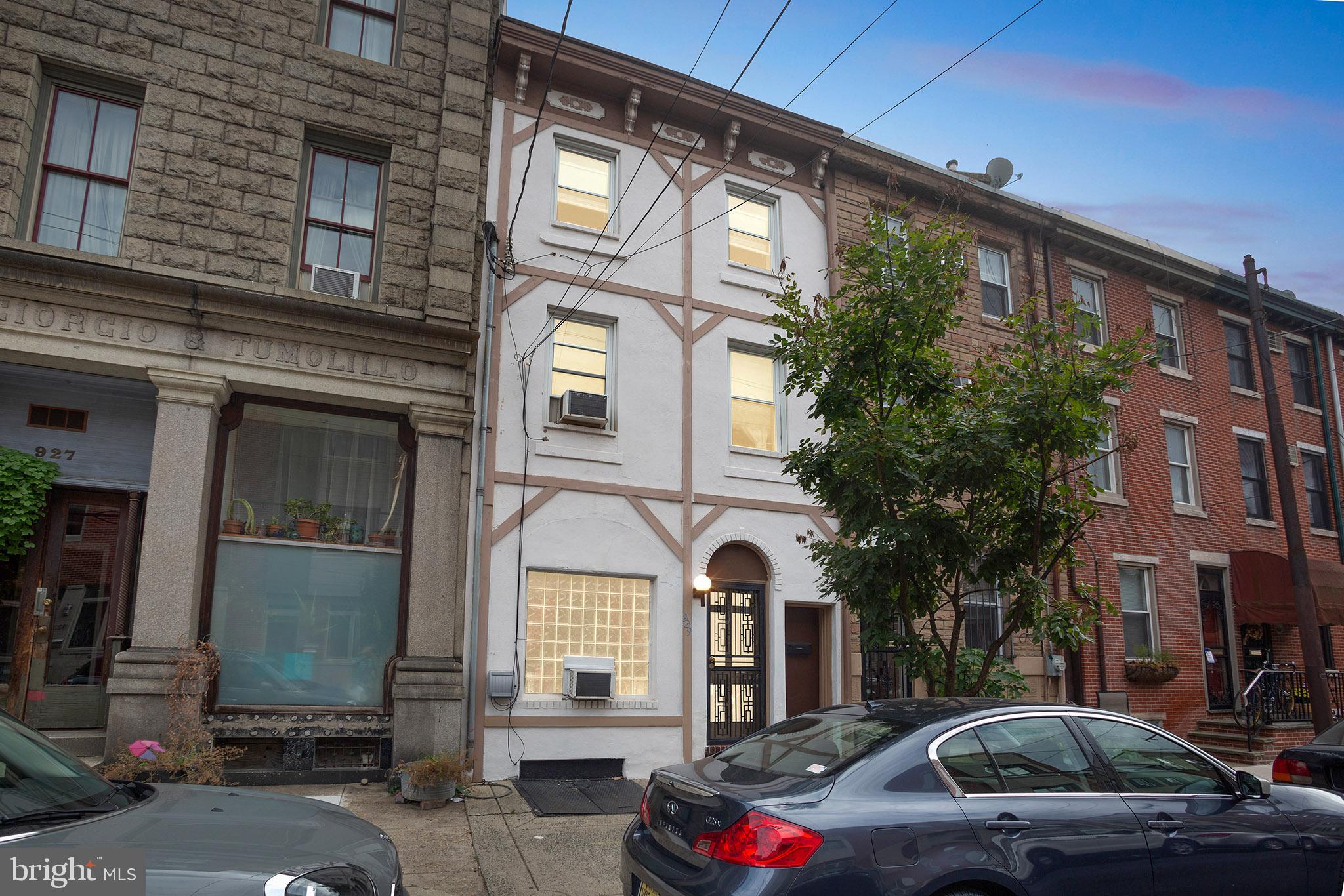 929 South 8th Street Philadelphia, PA 19147 - Photo 2 of 30