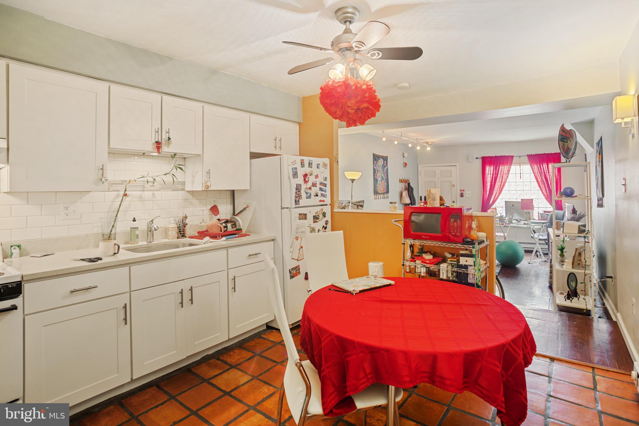929 South 8th Street Philadelphia, PA 19147 - Photo 3 of 30