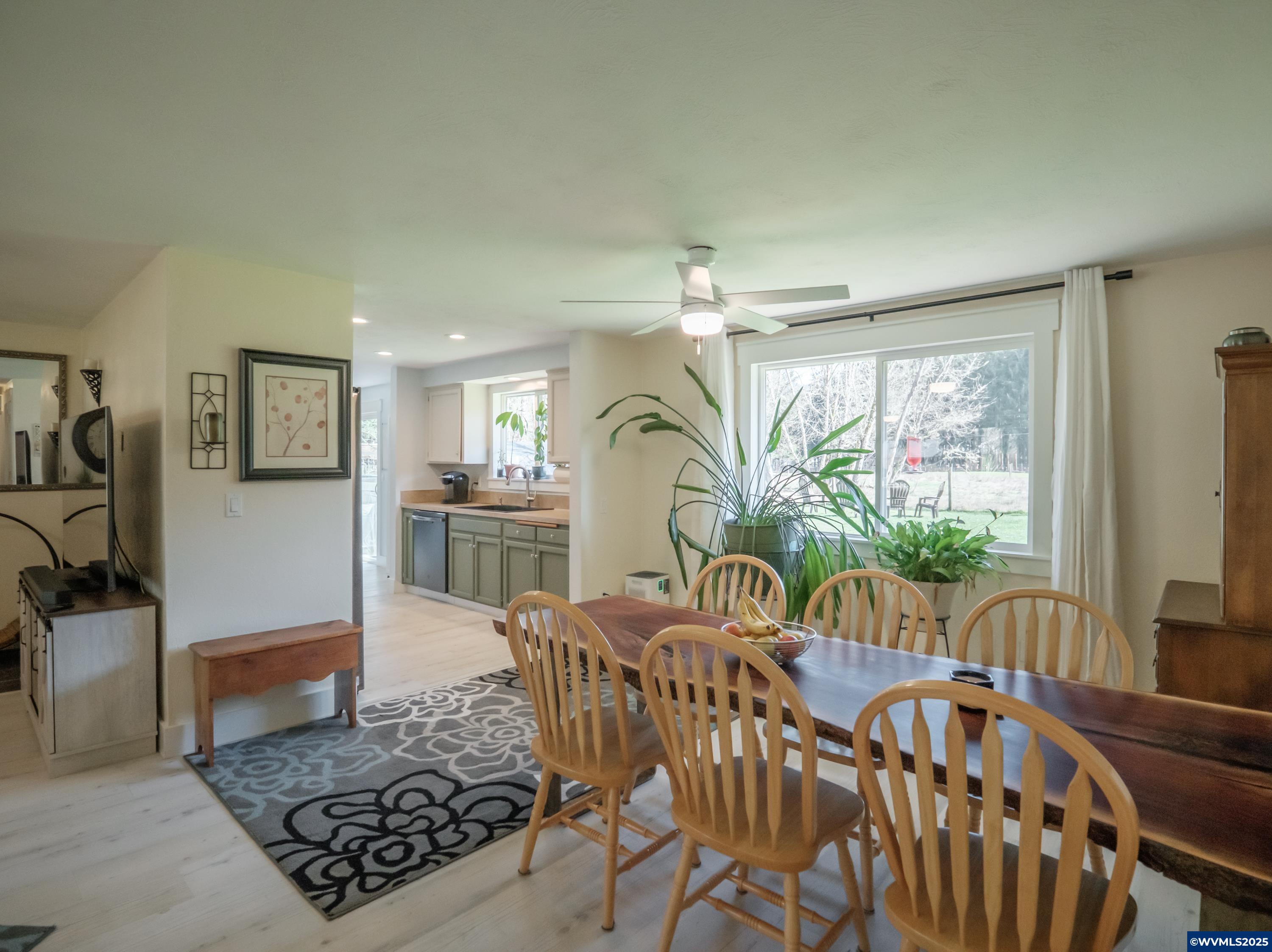 45885 River Loop Lyons, OR 97358 - Photo 16 of 48 Gallery Image 16