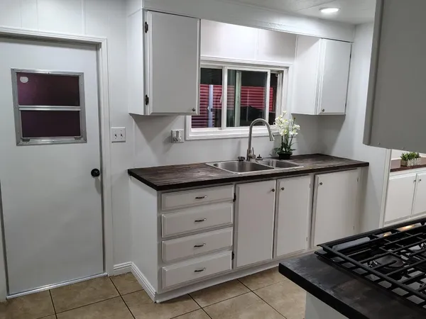 $135,000 | 19690 Highway 99, Unit 131, Acampo, CA 95220