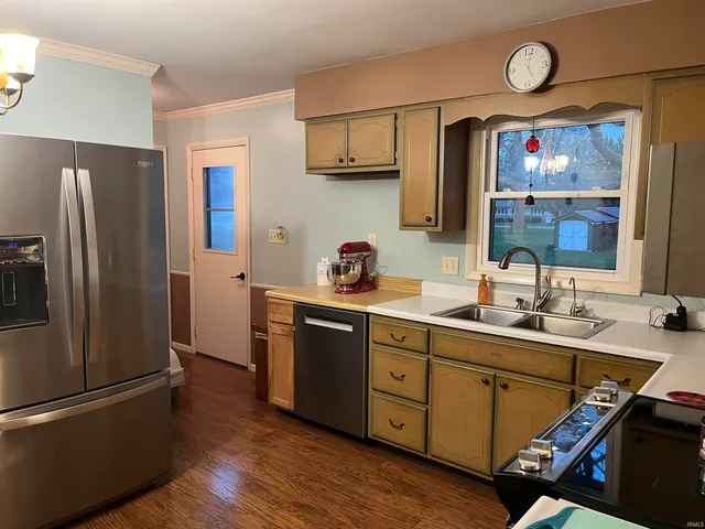 $275,000 | 1435 McConnell Drive, Bluffton, IN 46714