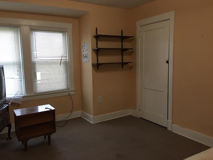 1301 Sharps Hill Road Pittsburgh, PA 15215 - Photo 13 of 23 Bedroom 3