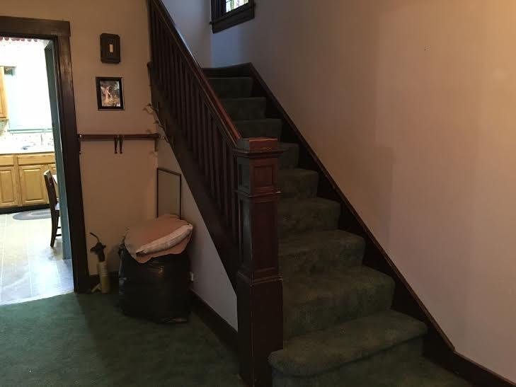 1301 Sharps Hill Road Pittsburgh, PA 15215 - Photo 18 of 23 Entry