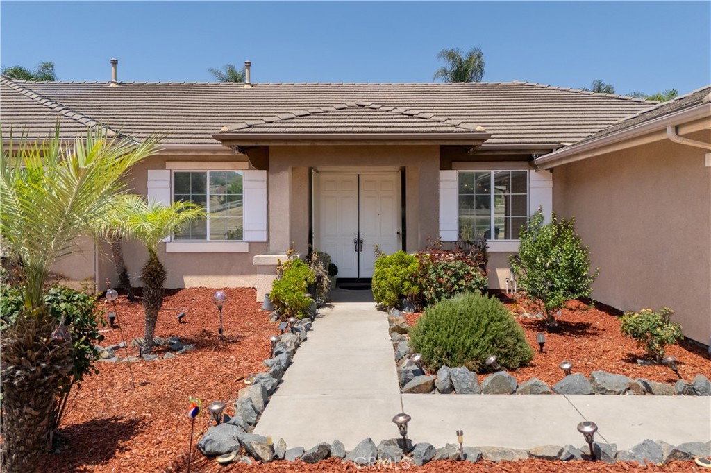 23841 Piedras Road Perris, CA 92570 - Photo 9 of 70 main entrance
