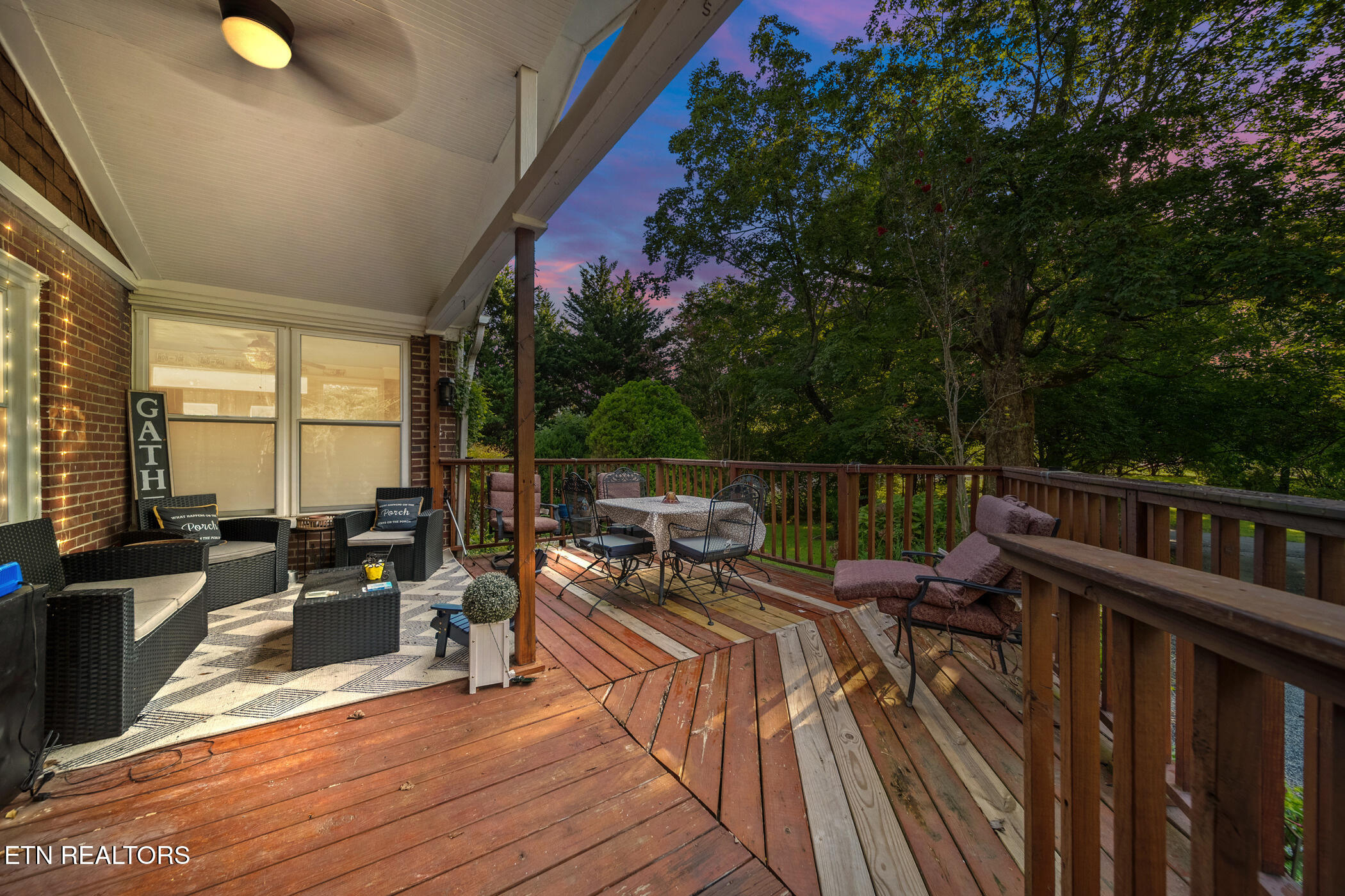 4303 Pleasant Ridge Road Knoxville, TN 37912 - Photo 16 of 23 DECK