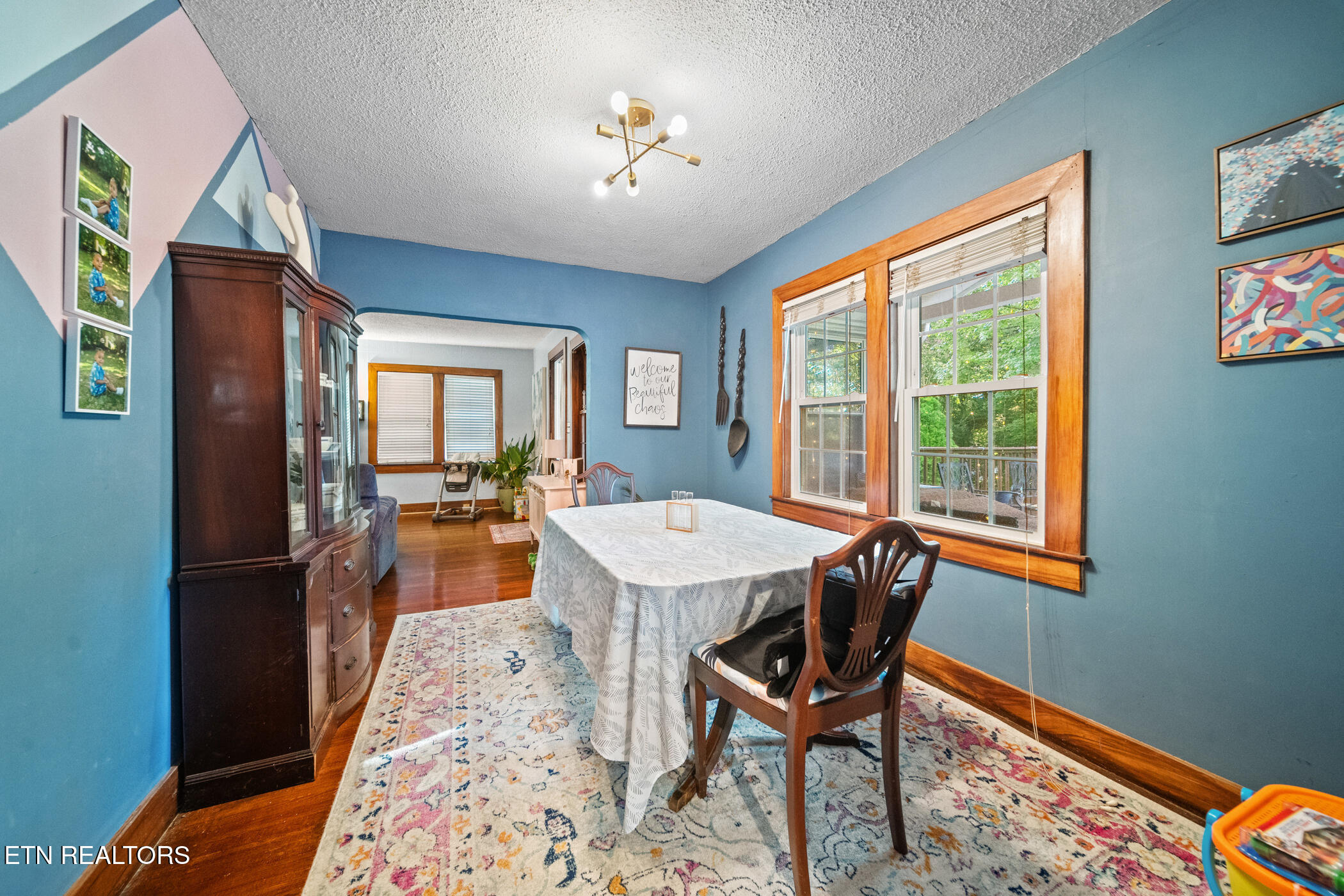 4303 Pleasant Ridge Road Knoxville, TN 37912 - Photo 7 of 23 FORMAL DINING