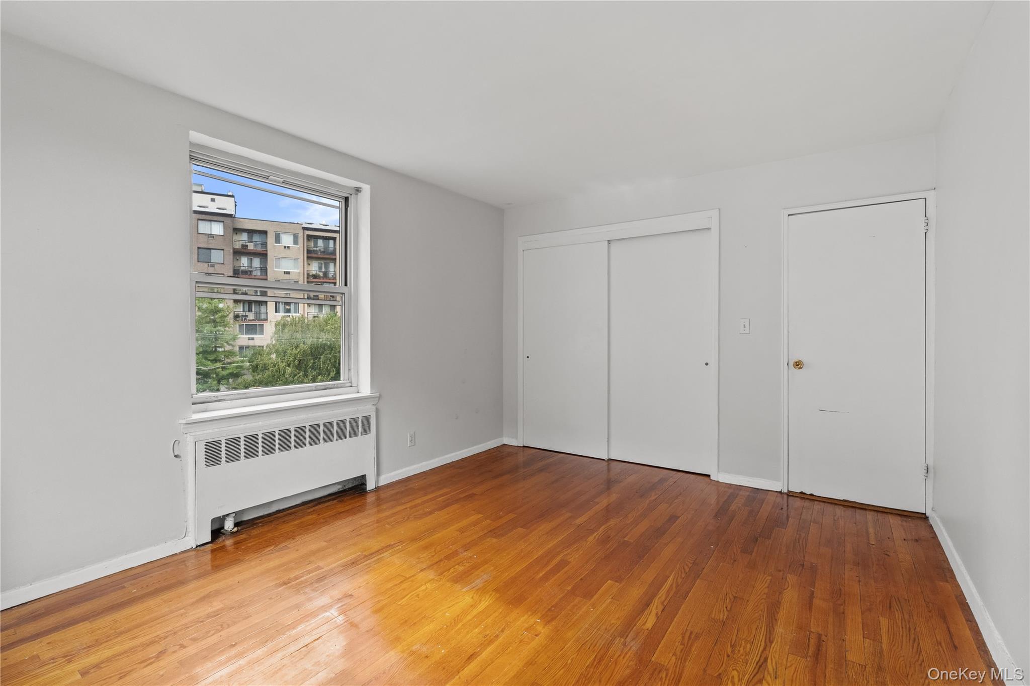 720 Pelham Road, Unit 4J New Rochelle, NY 10805 - Photo 16 of 28 Gallery Image 16