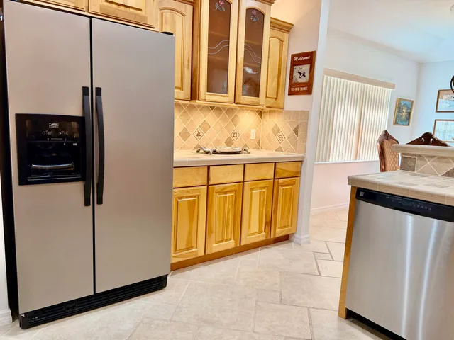 $359,000 | 2595 Southeast 6th Avenue, Okeechobee, FL 34974