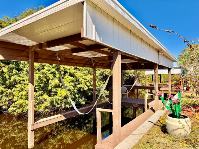 $359,000 | 2595 Southeast 6th Avenue, Okeechobee, FL 34974