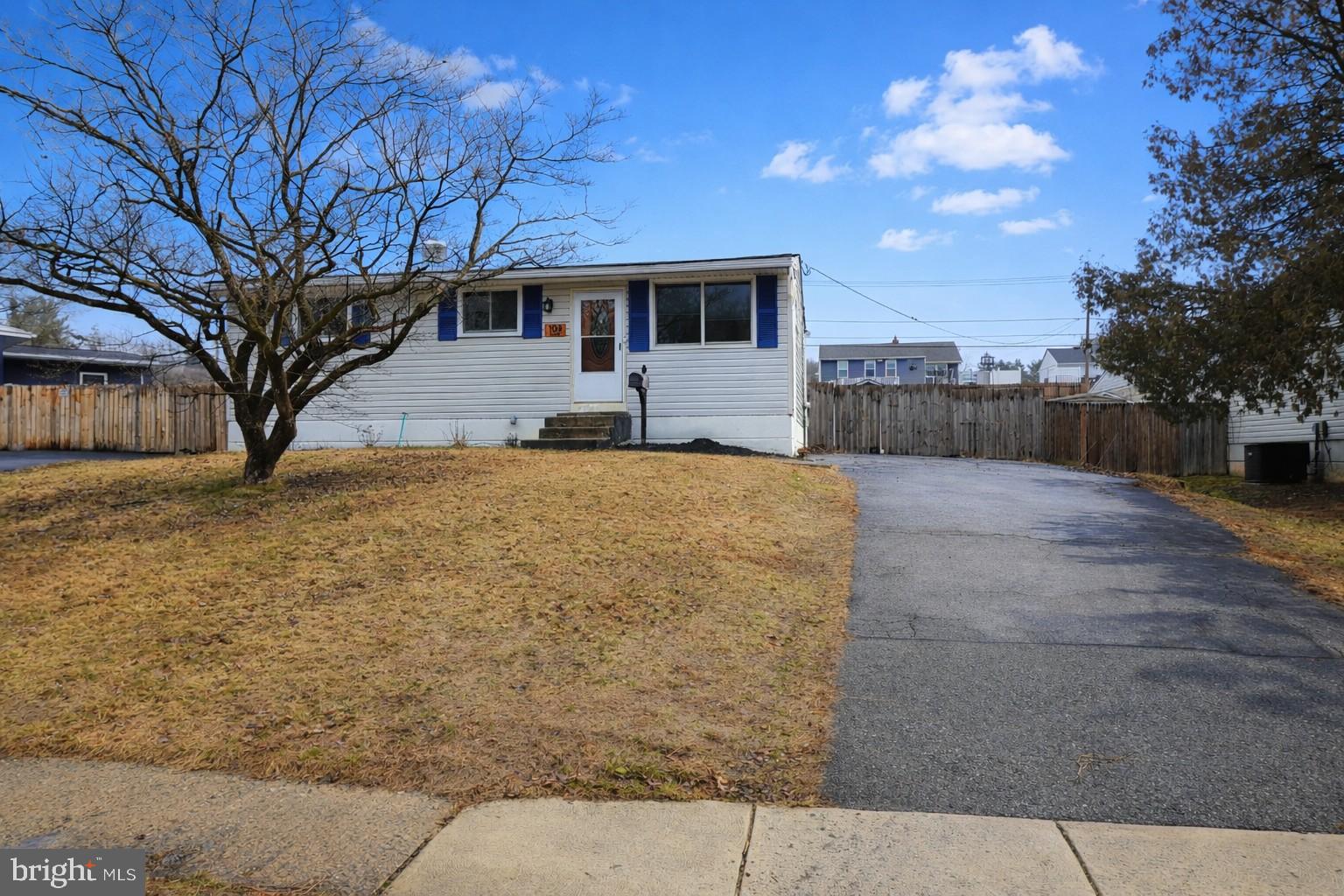 103 Tuscany Road Aston, PA 19014 - Photo 1 of 11 Welcome Home!