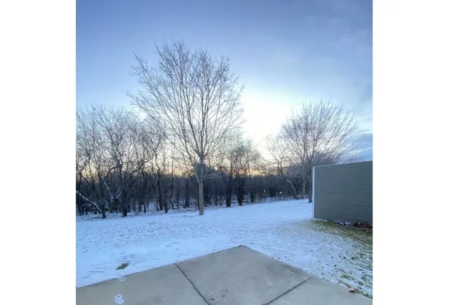 $335,000 | 1713 Oak Hollow Lane, Neenah, WI 54956