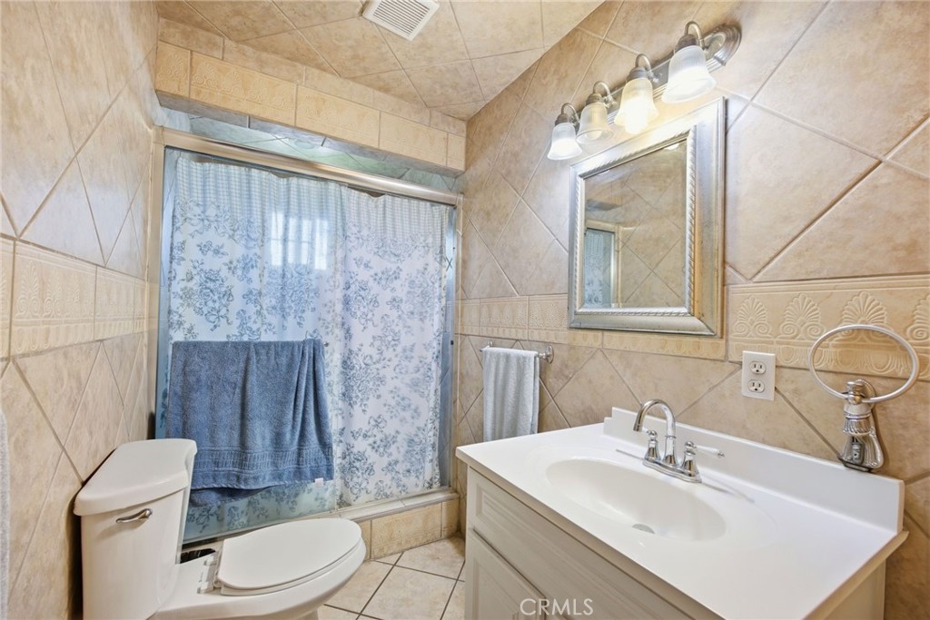 13054 Amar Road Baldwin Park, CA 91706 - Photo 24 of 52