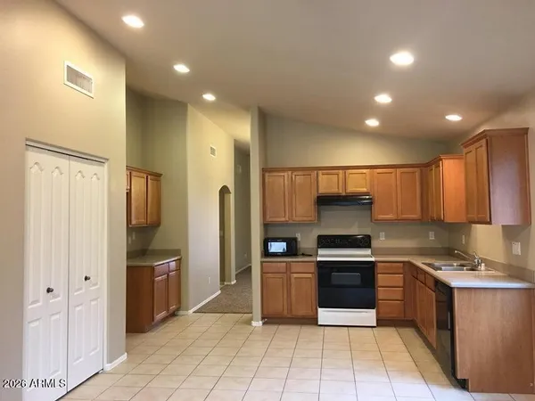 $1,900 | 25214 West Clanton Avenue, Buckeye, AZ 85326