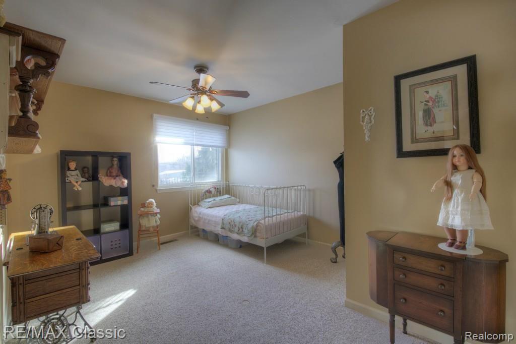 8577 North Canton Center Road Canton, MI 48187 - Photo 18 of 24 Third Bedroom