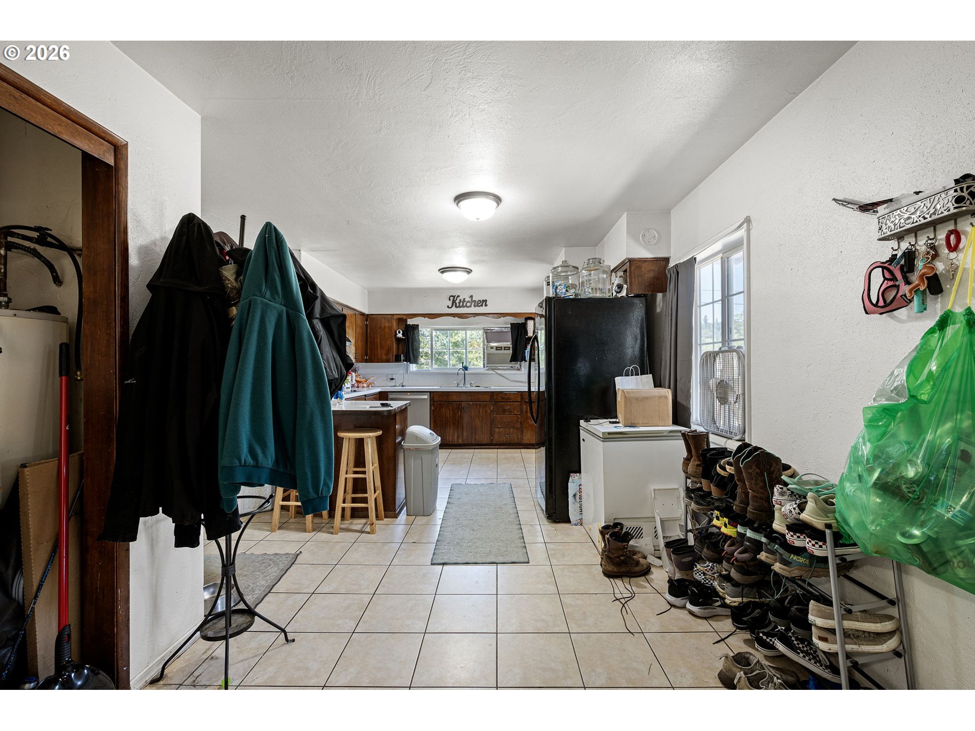 402 D Street Lowell, OR 97452 - Photo 24 of 32 Dining Area