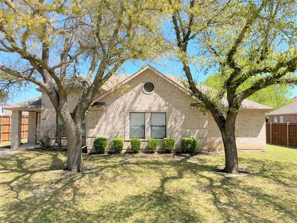 $2,450 | 6410 Nottoway Court, Frisco, TX 75035