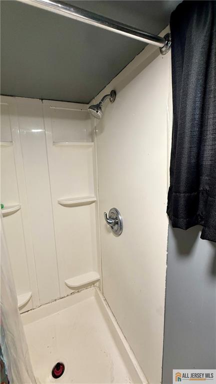 70 Spring Street Woodbridge, NJ 07095 - Photo 27 of 27 Gallery Image 27