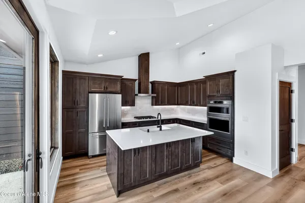 $925,000 | 33 Rebecca Lane, Nordman, ID 83848