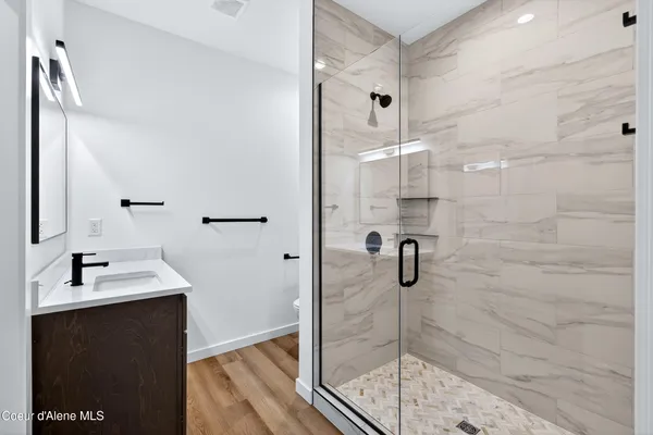 $925,000 | 33 Rebecca Lane, Nordman, ID 83848