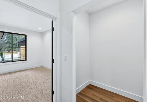 $925,000 | 33 Rebecca Lane, Nordman, ID 83848