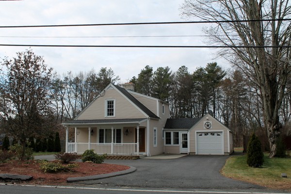 24 Three Rivers Road Wilbraham, MA 01095 - Photo 3 of 28