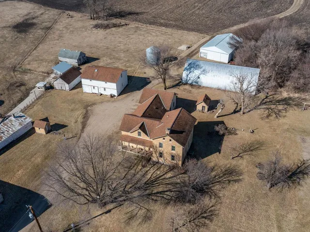 $970,000 | 13550 County Road 51, Norwood Young America, MN 55368