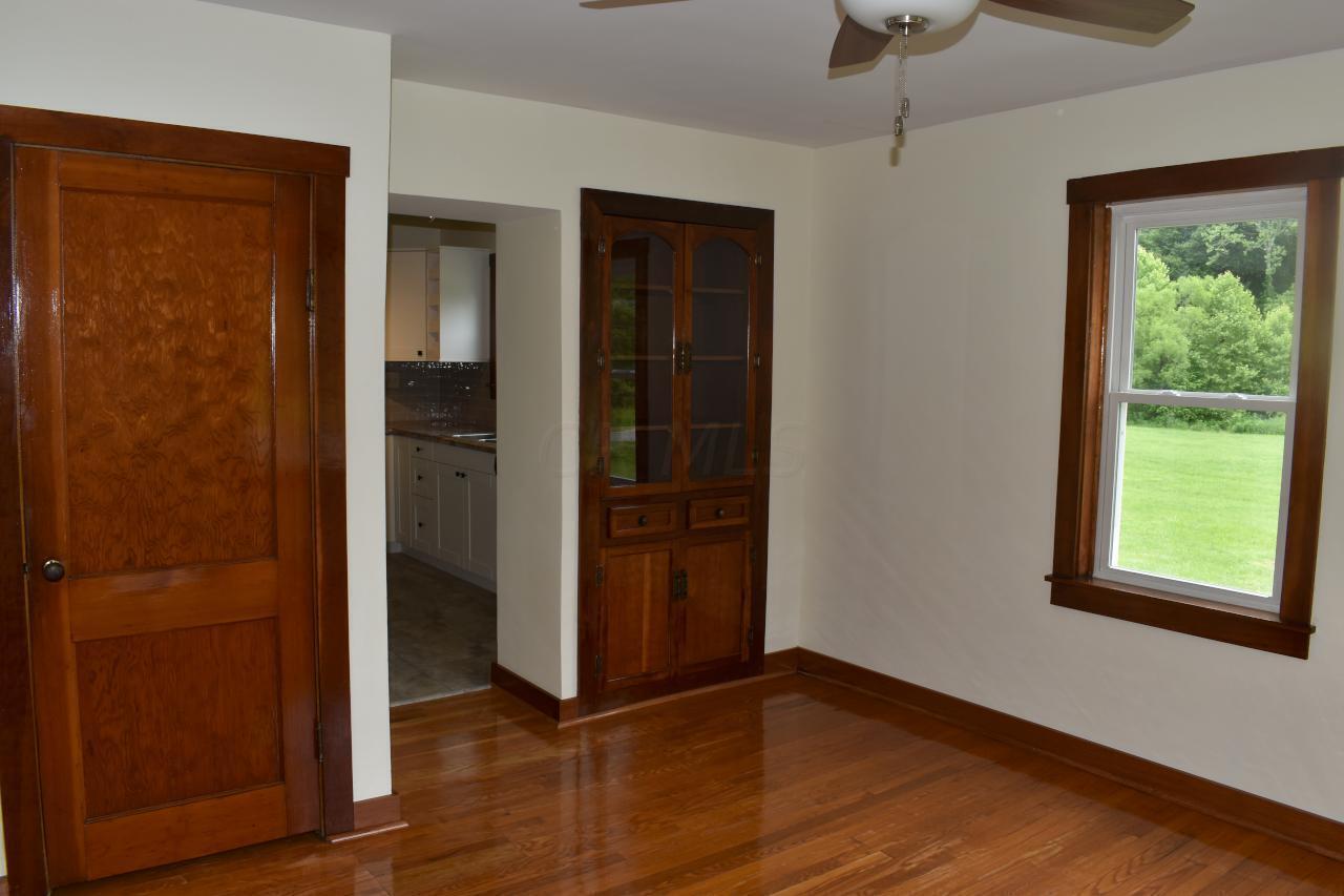 10218 Bremen Road Logan, OH 43138 - Photo 15 of 61 Dining Room Closet