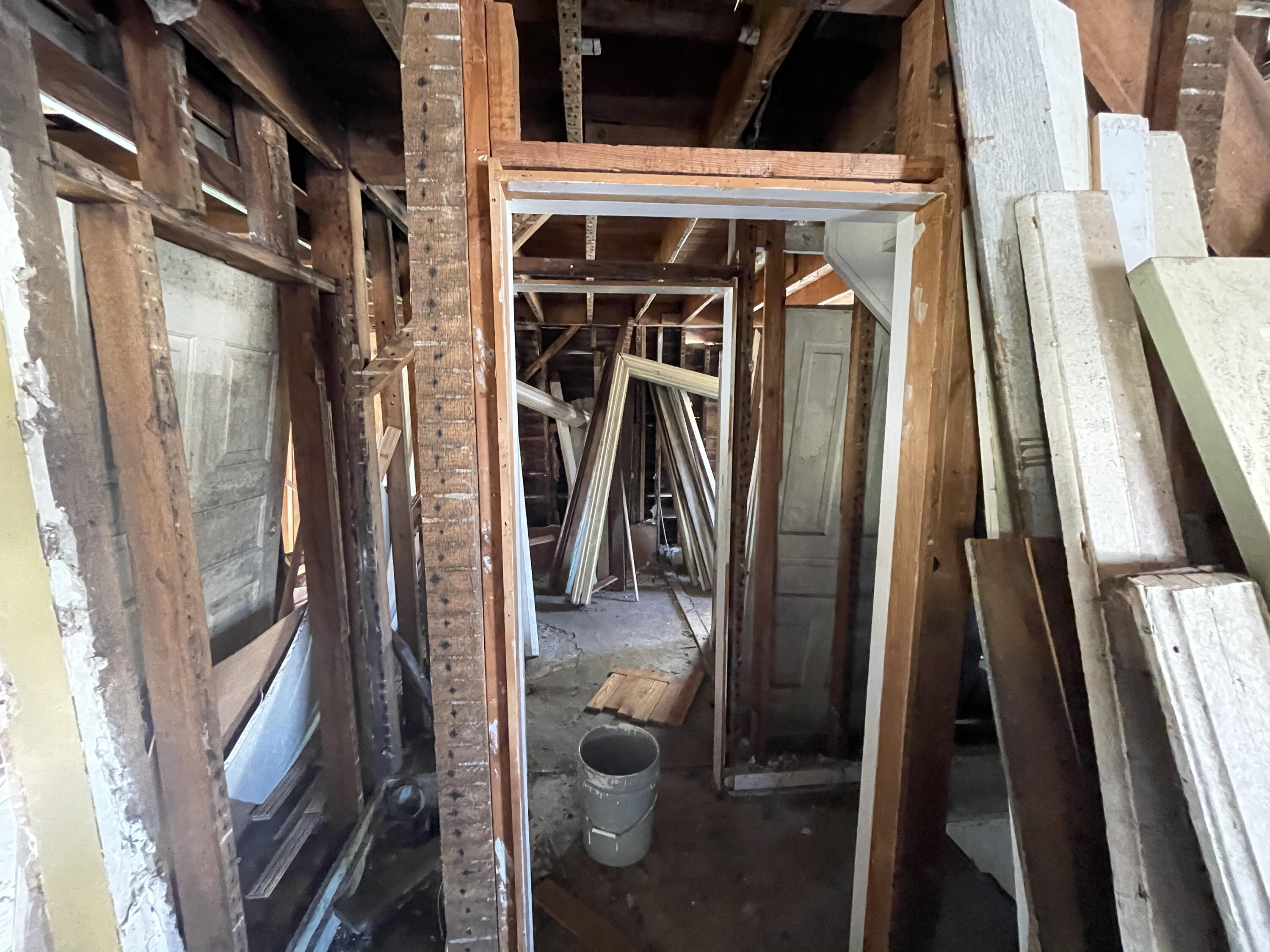 717 West Liberty Street Ann Arbor, MI 48103 - Photo 11 of 18 IMG_3748