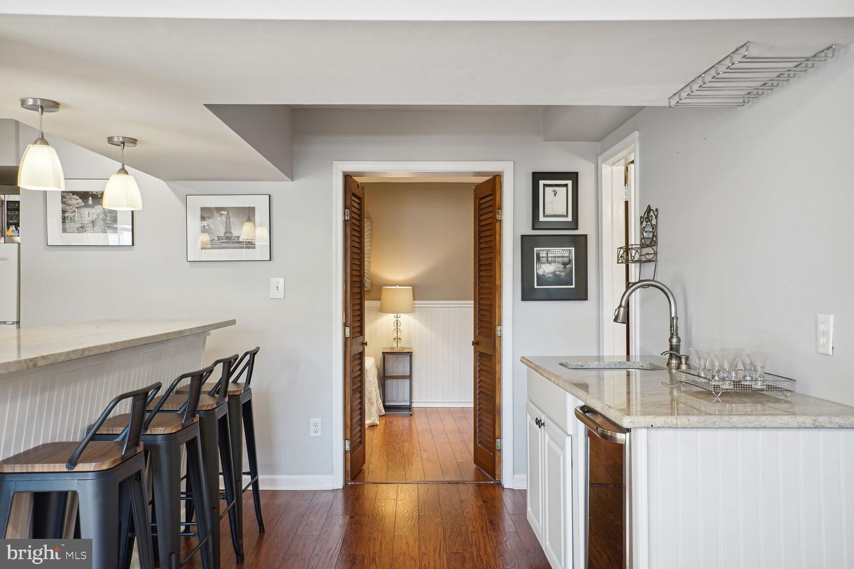 7814 Fort Hunt Road Alexandria, VA 22308 - Photo 17 of 30 Wet Bar with Wine Cooler