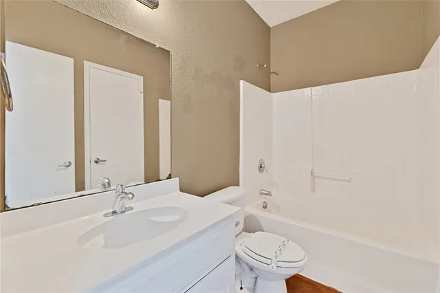 $2,000 | 1217 Foxtail Lane, Crowley, TX 76036