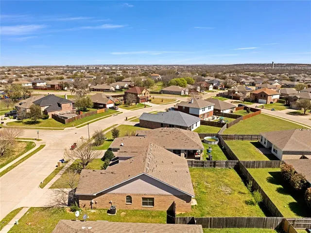 $2,000 | 1217 Foxtail Lane, Crowley, TX 76036