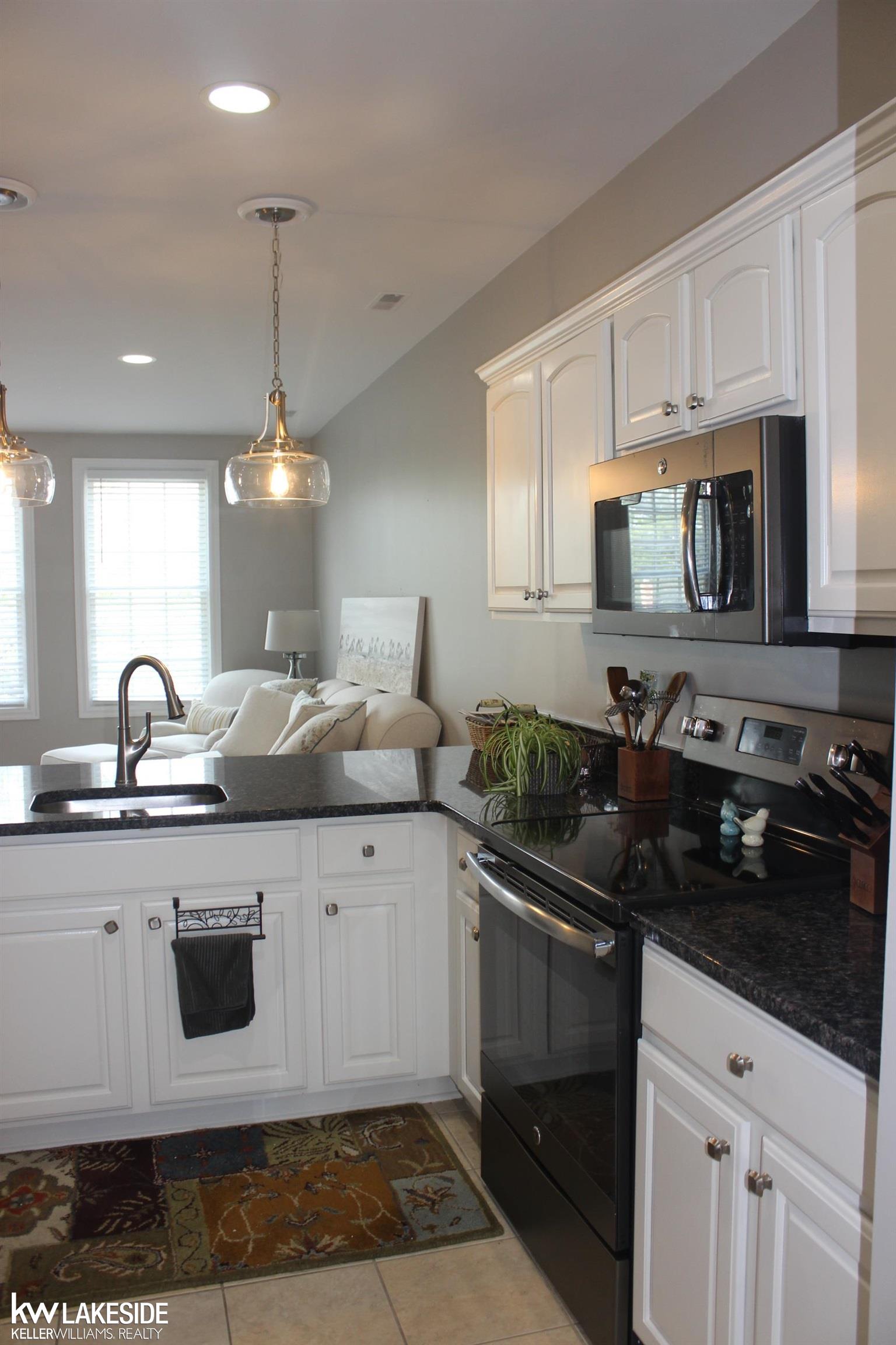 153 Paton Way Romeo, MI 48065 - Photo 9 of 31 50085305-8.JPG
