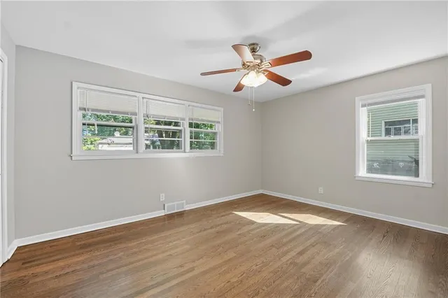 $300,000 | 7634 Charlotte Street, Kansas City, MO 64131