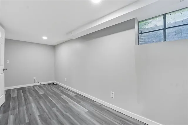 $300,000 | 7634 Charlotte Street, Kansas City, MO 64131