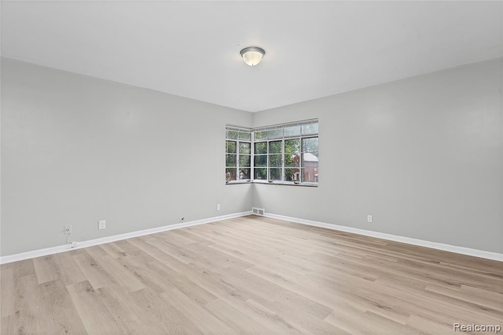 15515 Ashton Road Detroit, MI 48223 - Photo 24 of 52 Gallery Image 24