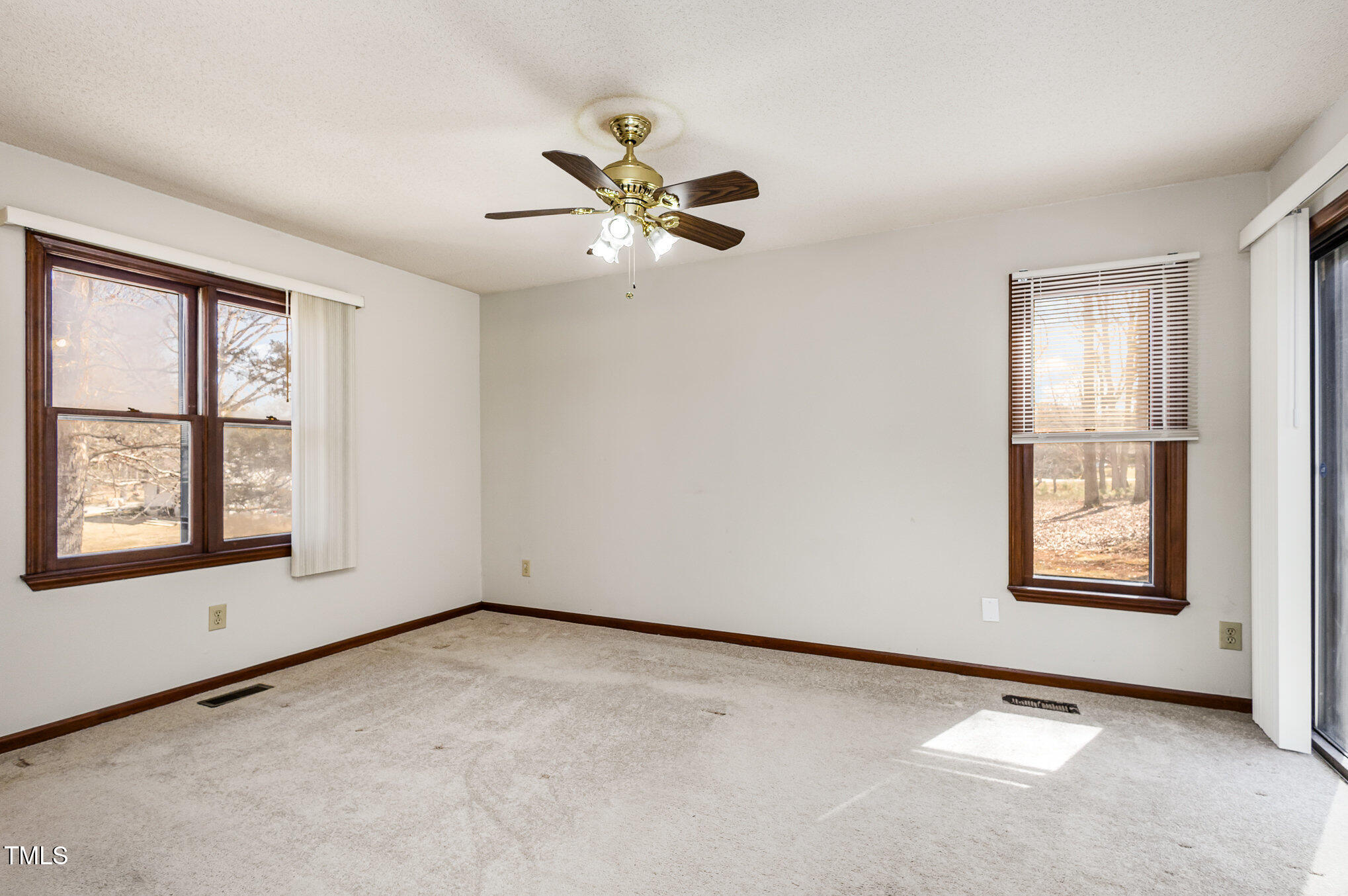 5315 Cole Mill Road Durham, NC 27705 - Photo 11 of 16 008_file_621