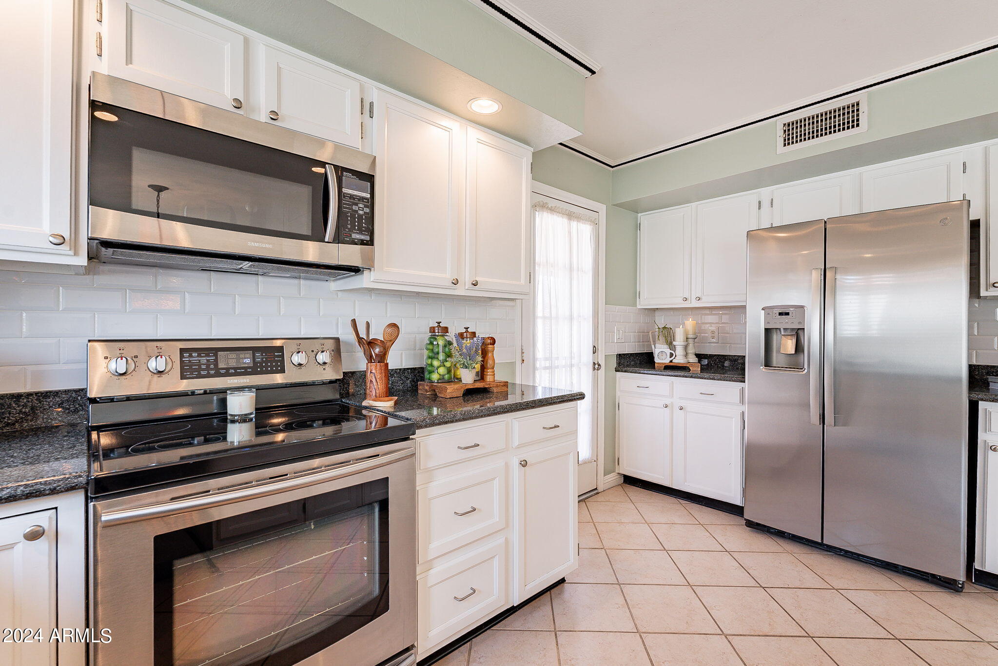 1938 East Colt Road Tempe, AZ 85284 - Photo 12 of 40 Stainless Appliances