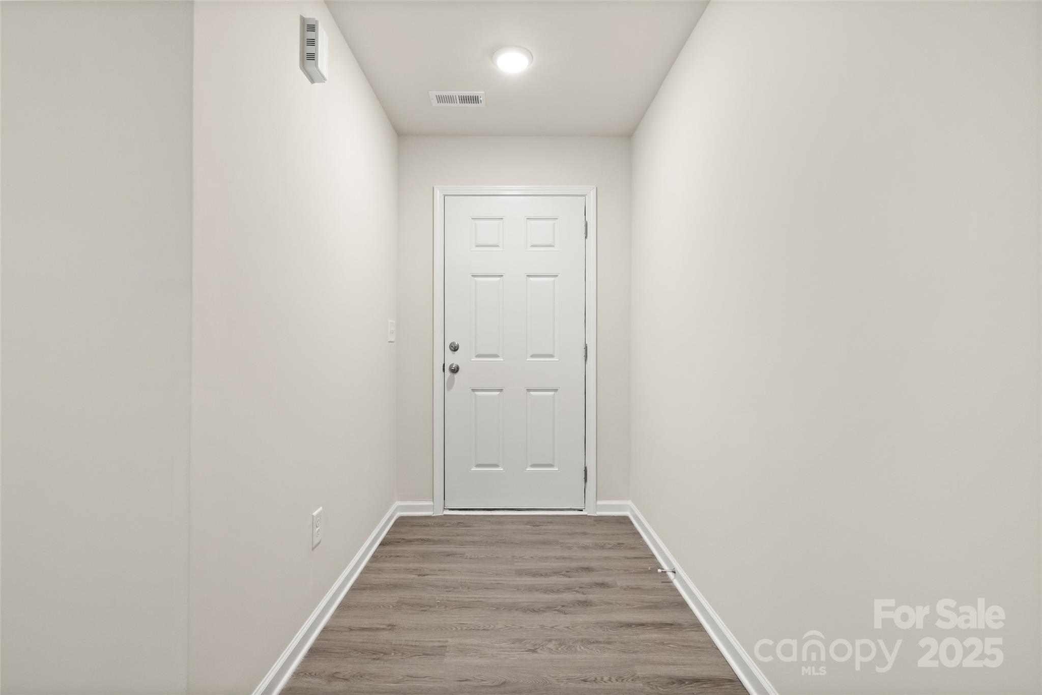 314 South French Street Lancaster, SC 29720 - Photo 25 of 39 a view of a hallway