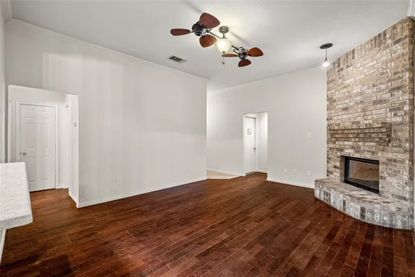 $350,000 | 9216 Harvard Avenue, Fort Worth, TX 76118