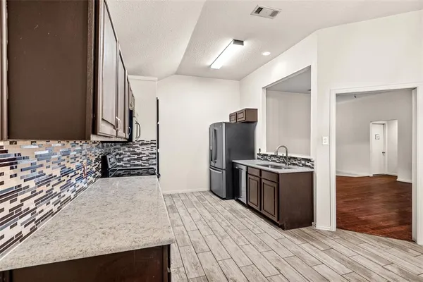 $350,000 | 9216 Harvard Avenue, Fort Worth, TX 76118