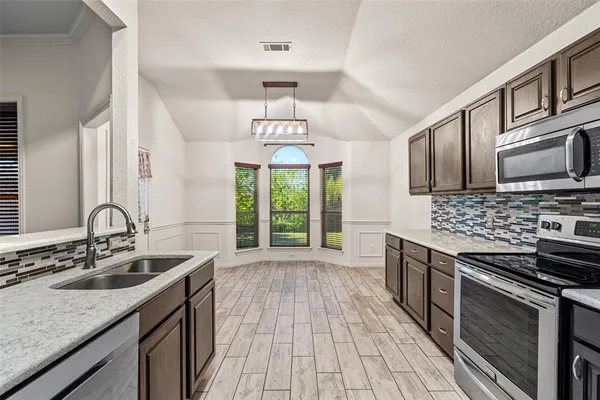 $350,000 | 9216 Harvard Avenue, Fort Worth, TX 76118