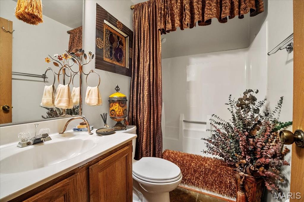 4304 Inlet Isle Drive Florissant, MO 63034 - Photo 12 of 23