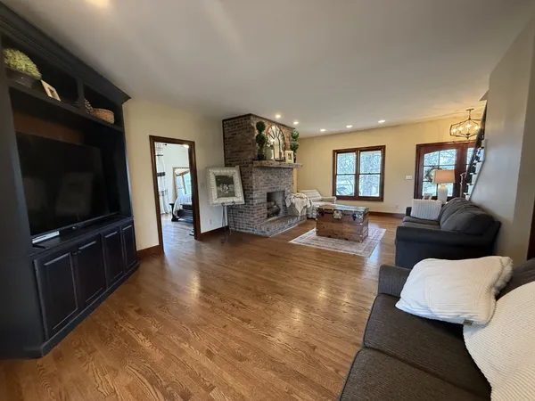 $579,900 | 105 Sky Street, Lafayette, TN 37083