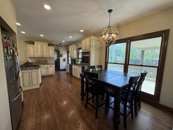 $579,900 | 105 Sky Street, Lafayette, TN 37083