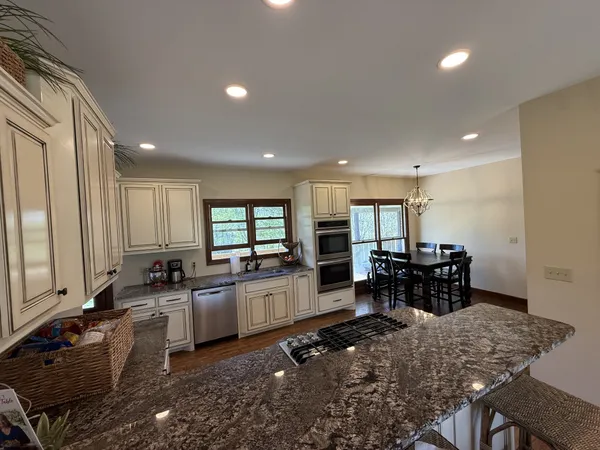$579,900 | 105 Sky Street, Lafayette, TN 37083