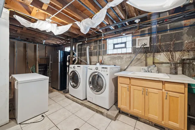 $458,999 | 7004 West School Street, Chicago, IL 60634