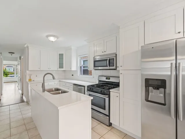 $458,999 | 7004 West School Street, Chicago, IL 60634