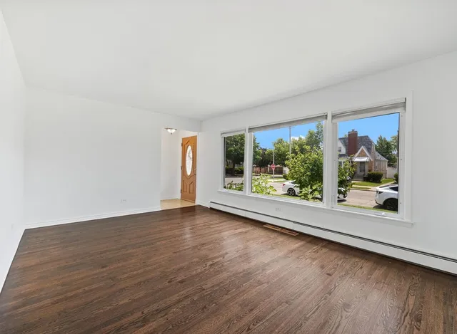 $458,999 | 7004 West School Street, Chicago, IL 60634