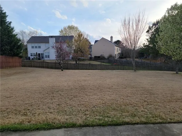 $2,990 | 5072 Raventhorpe Court Northwest, Suwanee, GA 30024